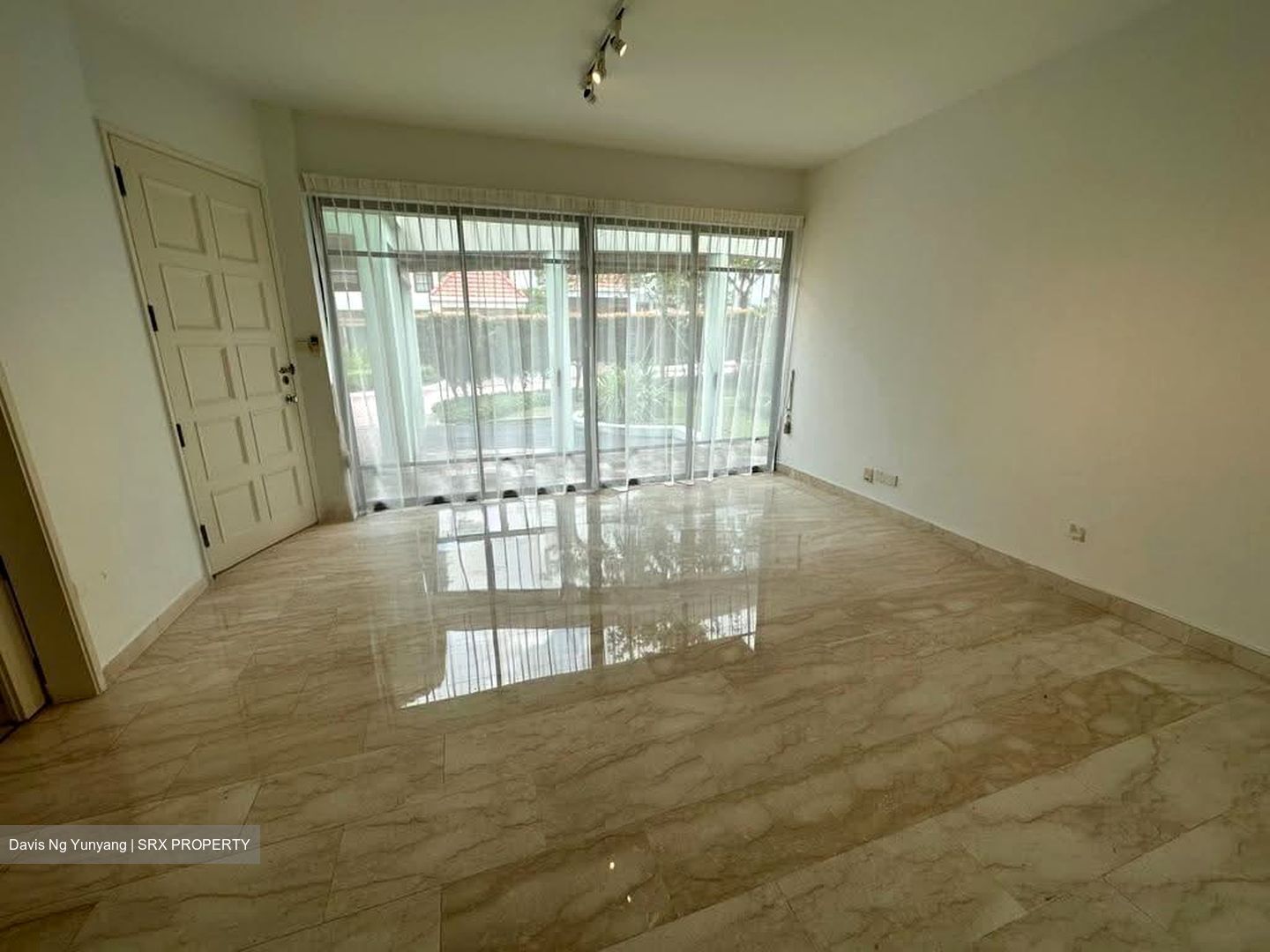 Brentwood (D9), Terrace #638673151